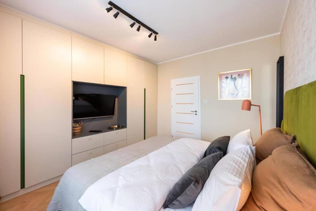 Eclectic City Apartment Near Old Town Warsaw Luaran gambar