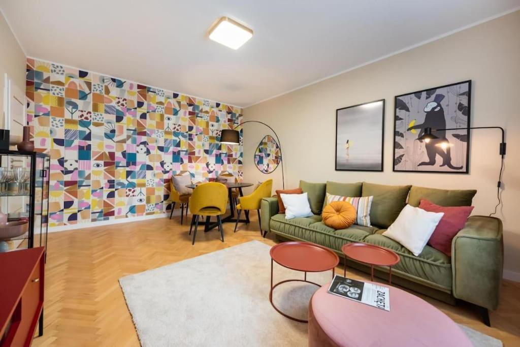 Eclectic City Apartment Near Old Town Warsaw Luaran gambar
